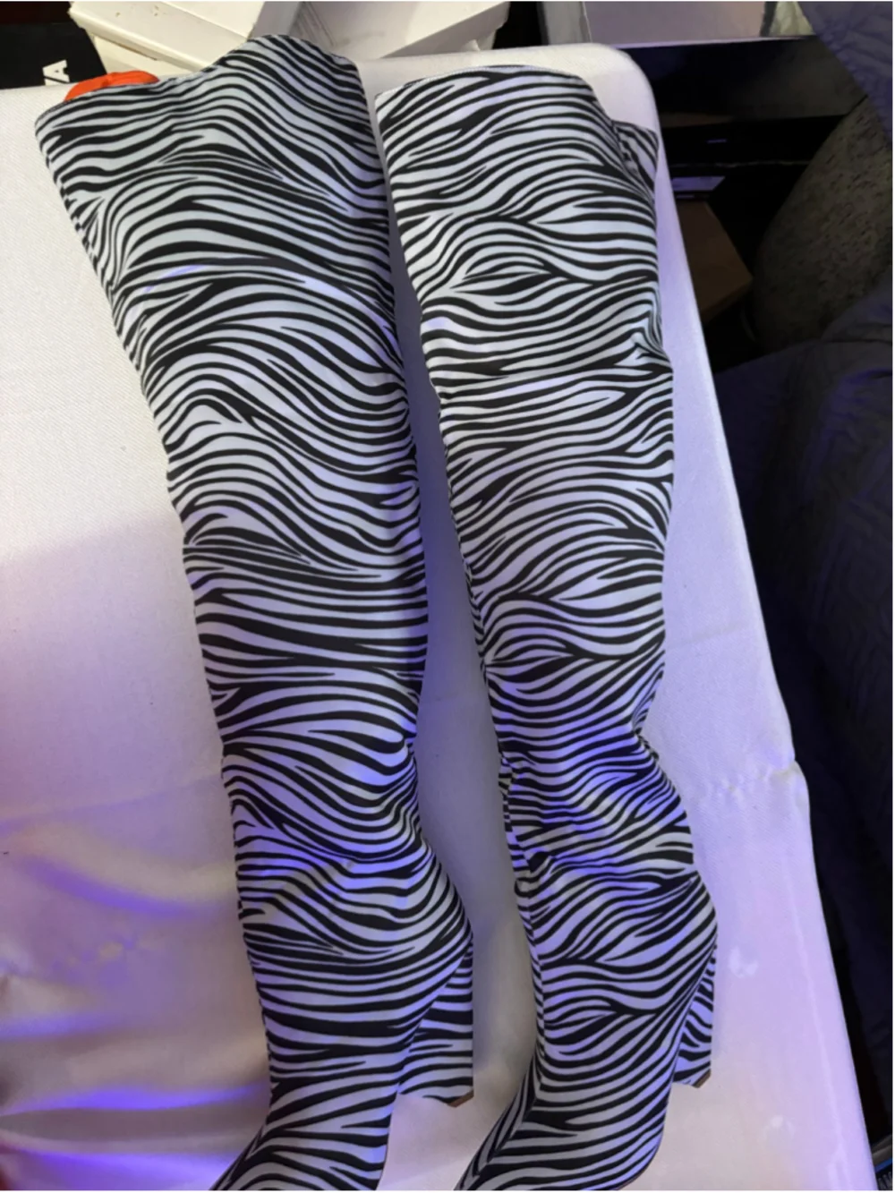 Women's Fashion Nova Zebra Print Over the Knee Boots Size 8.5 Black/White